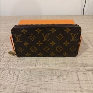 Louis Vuitton Brown and Gold Monogram Zip Wallet